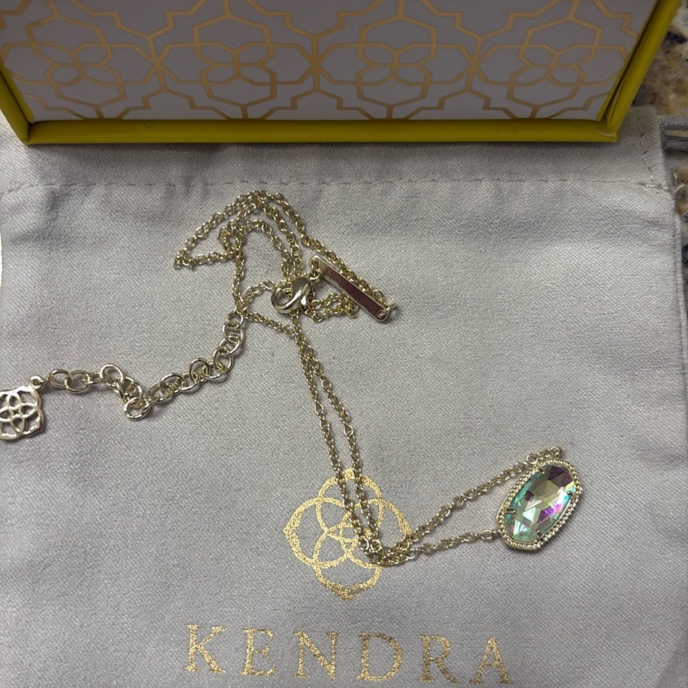 Kendra Scott Elisa Necklace- gold with dichroic stone